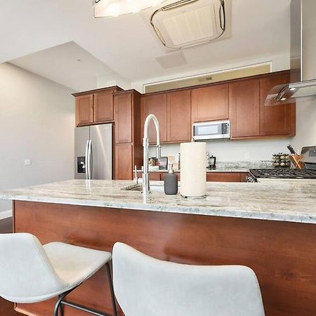 Hostwise Stays - The Washington At Chatham - Free Parking, Private Gym, Skyline Views! Pittsburgh Eksteriør billede